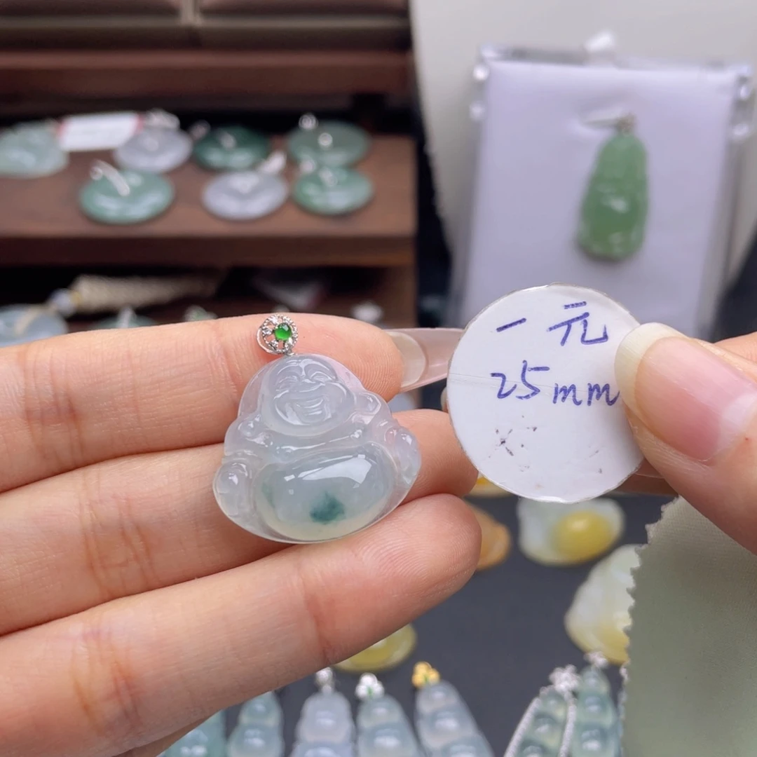 呦***闹颈饰未镶嵌翡翠佛公一刀切