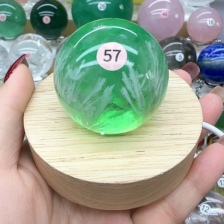 未镶嵌水晶珠宝半成品