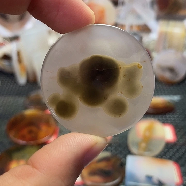 玛瑙/玉髓合金颈饰