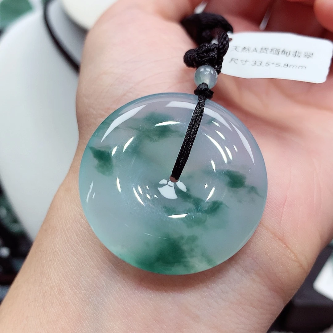 翡翠未镶嵌颈饰编号92，33.5/5.8