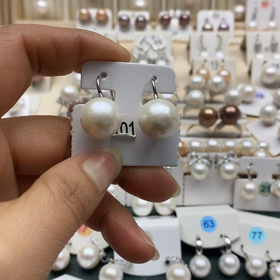 银S925镶嵌淡水珍珠颈饰