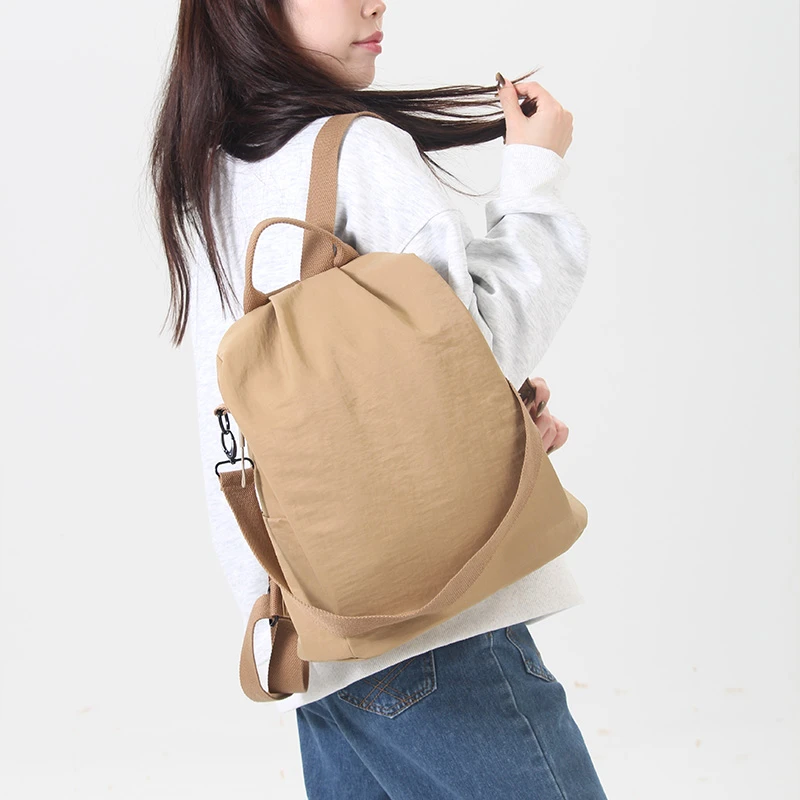 新款潮牌学生上课男女日系轻便百搭运动旅行轻便书包骑行双肩包