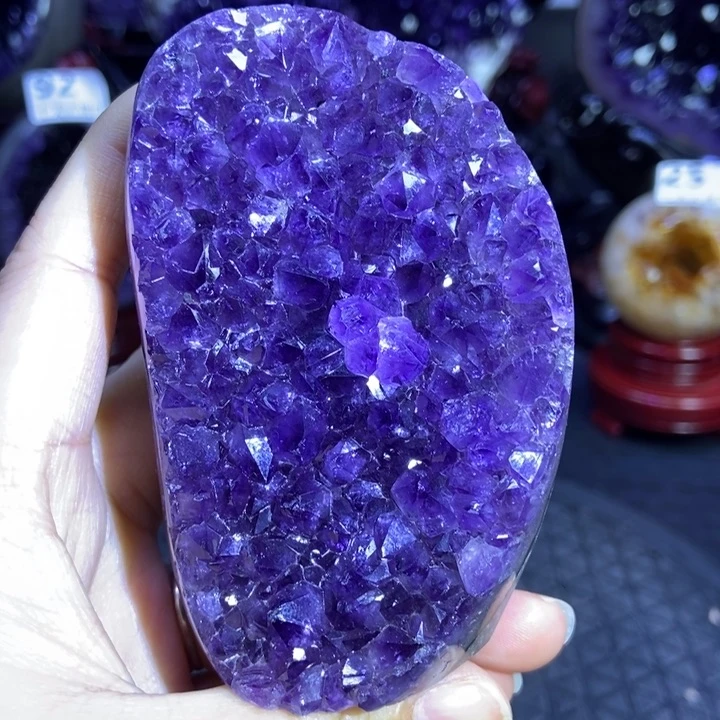 未镶嵌大型摆件（非配饰）紫晶