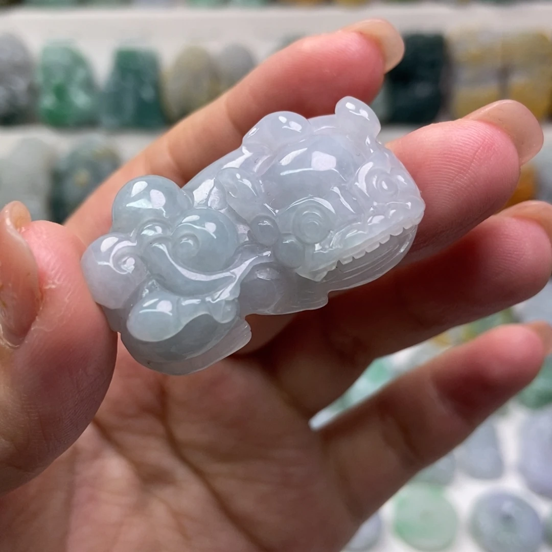 吊坠(赠链)未镶嵌翡翠