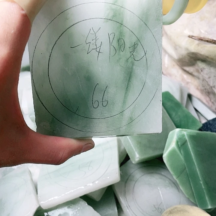 @****定制石英质玉手镯66圈口