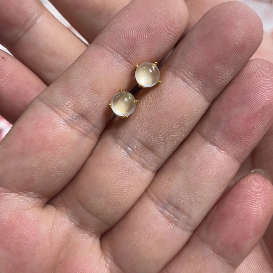 石英质玉银S925镶嵌蛋面耳钉