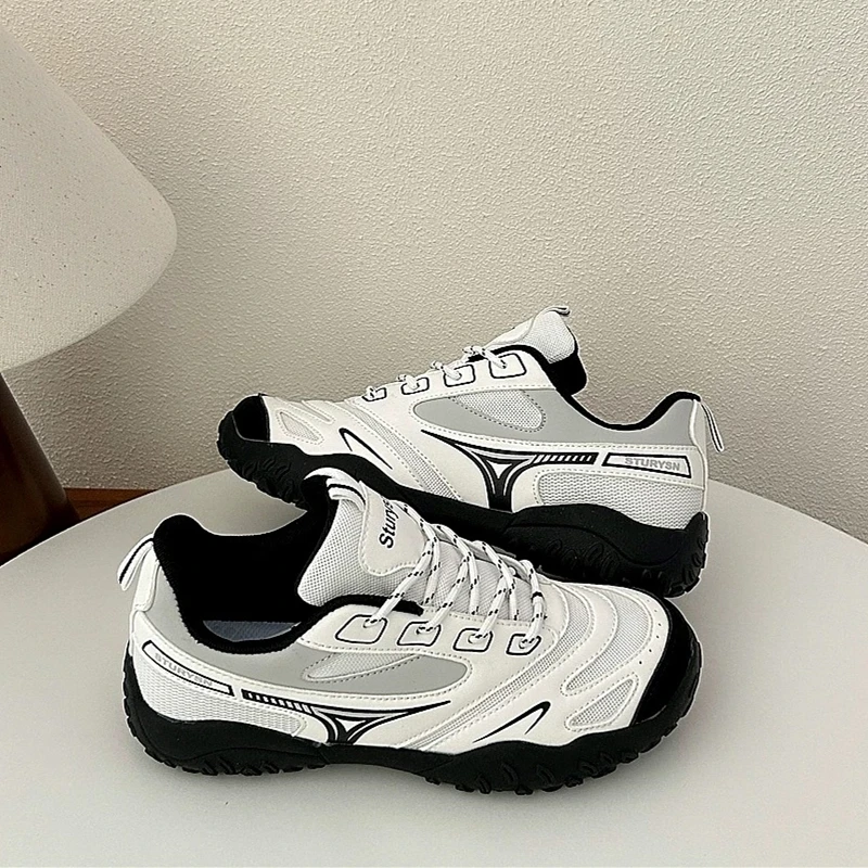 易少年 2025新款户外轻便防滑登山跑鞋女款休闲德训鞋平底阿甘鞋