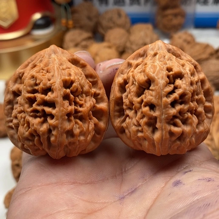 吊坠文玩核桃得*核桃