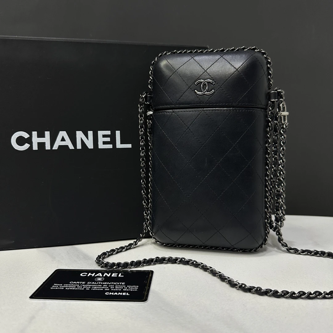 95新 Chanel/香奈儿 黑银滚边盒子包28开卡12cm/0995122204