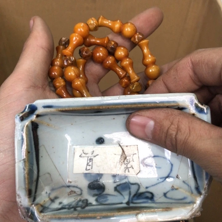 陶瓷孤品单件车里拍