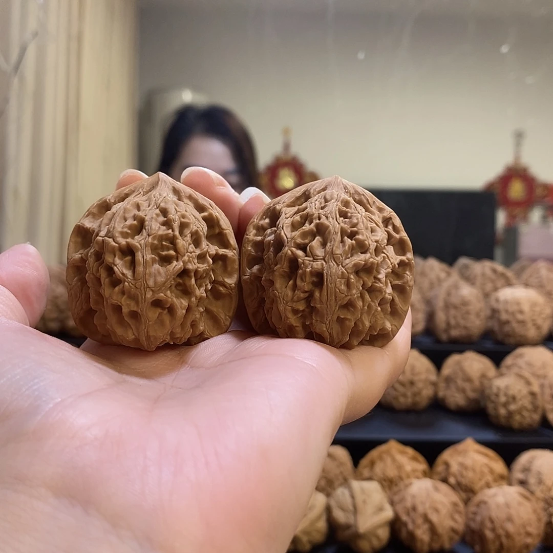 把件文玩核桃40水龙纹有修