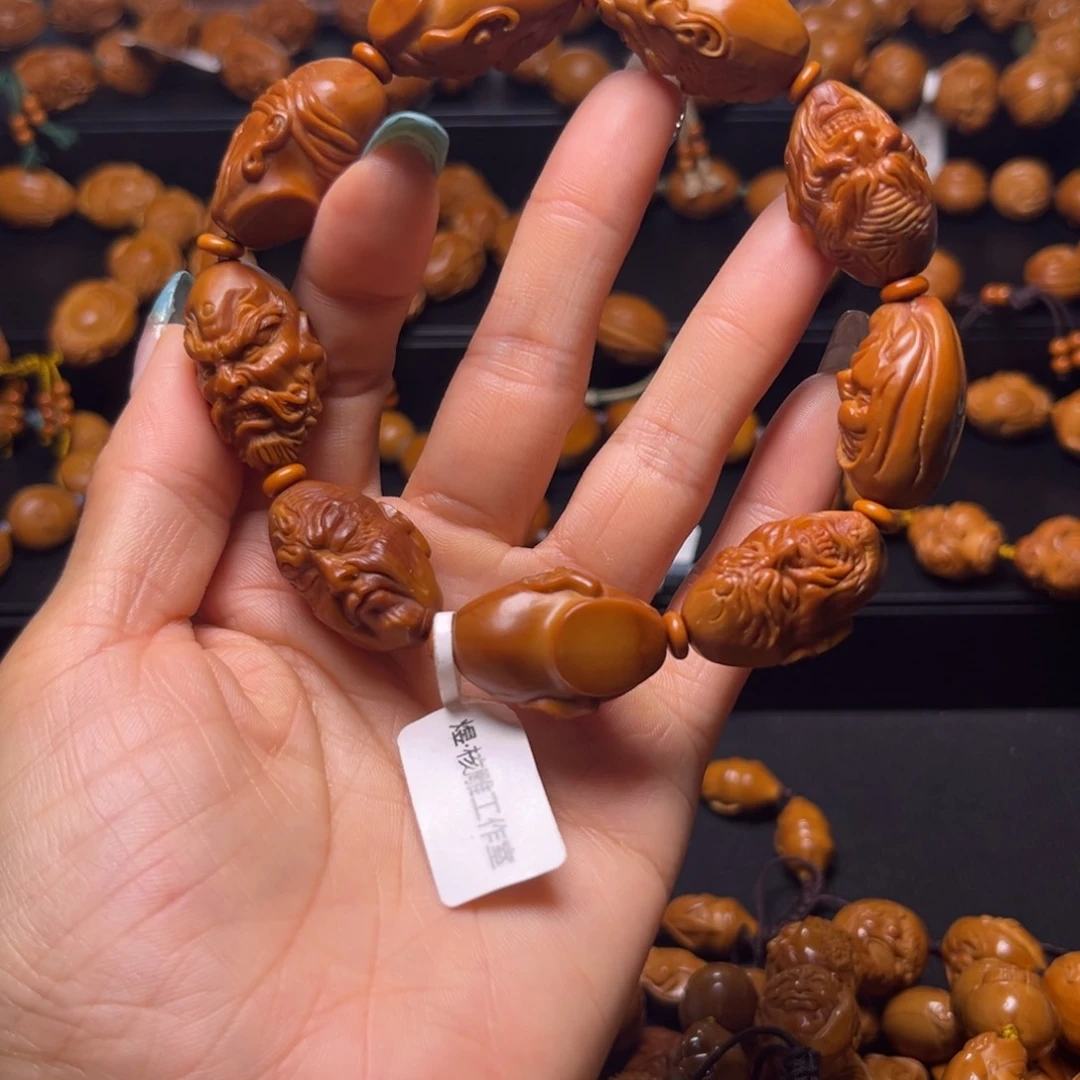 橄榄核手串蒙面恶僧