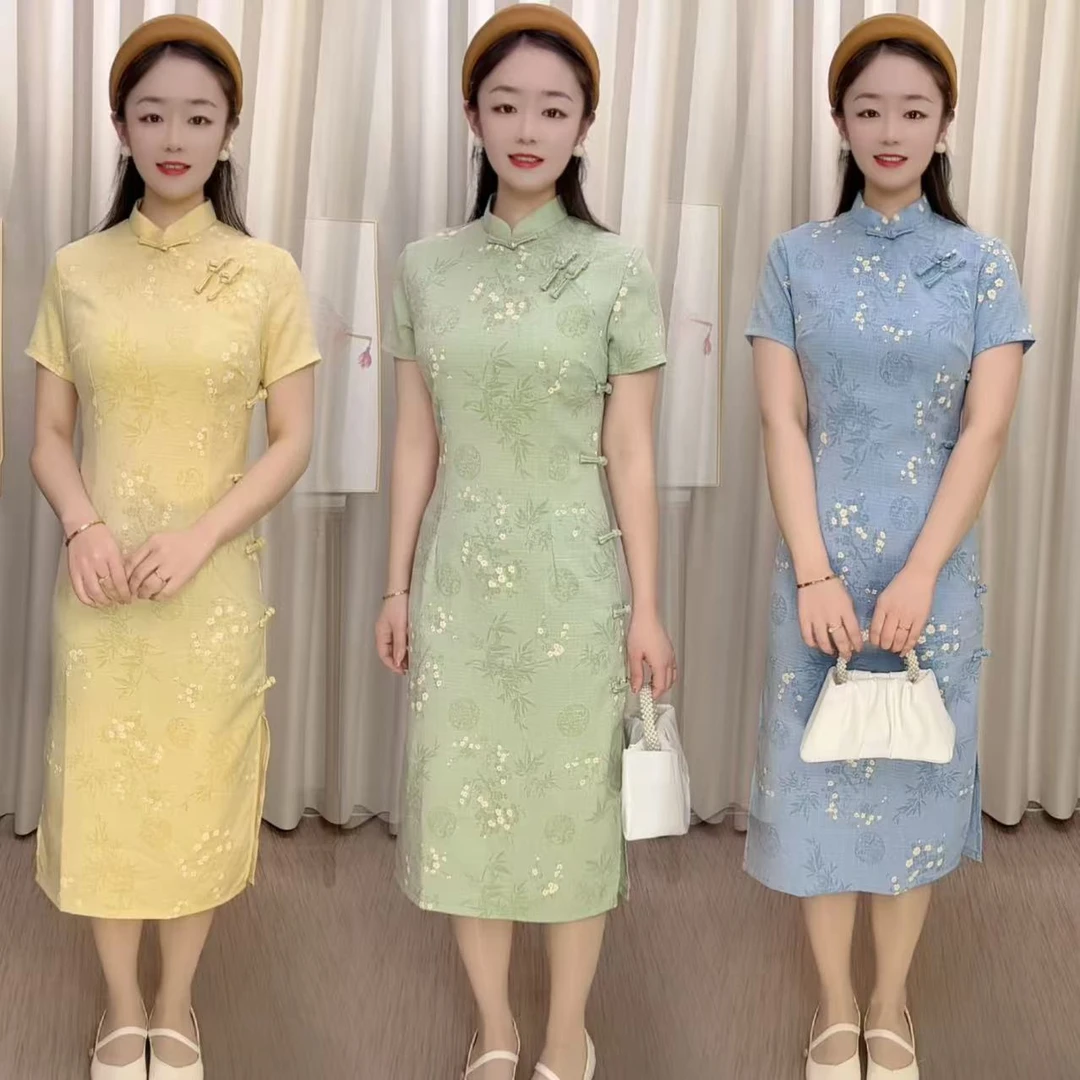 慕云  2025年新款夏季中长款新中式气质修身改良版旗袍