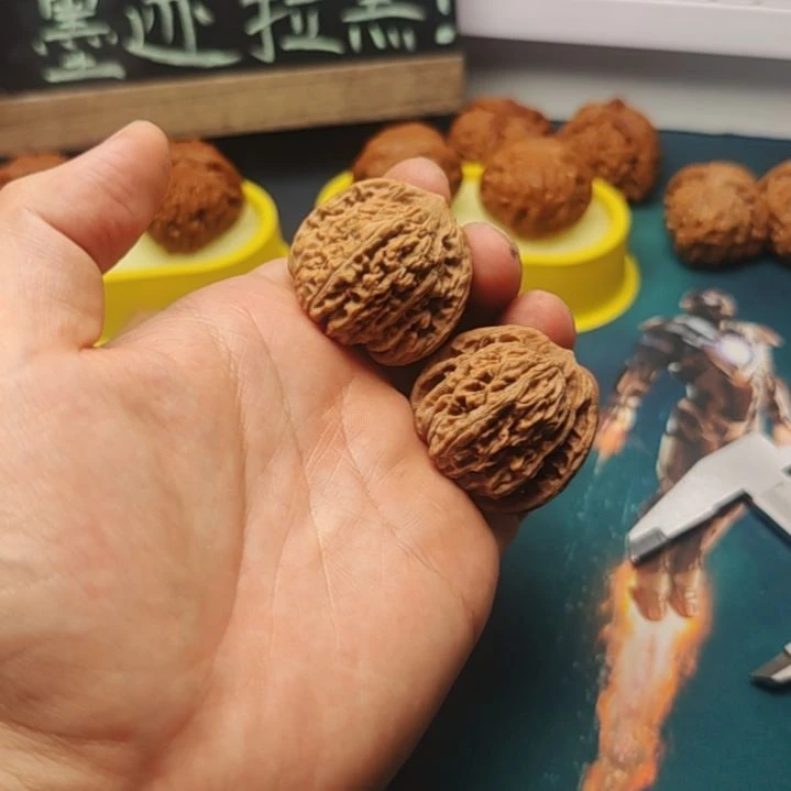 把件文玩核桃练手对