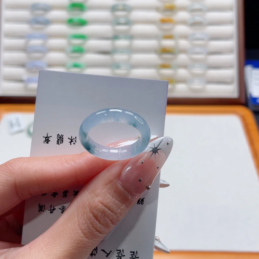 翡翠未镶嵌戒指18号