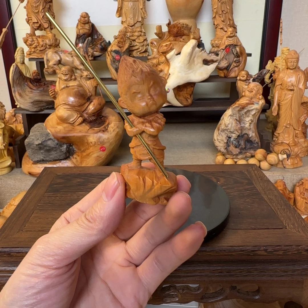 崖柏小木匠艺雕一物一拍