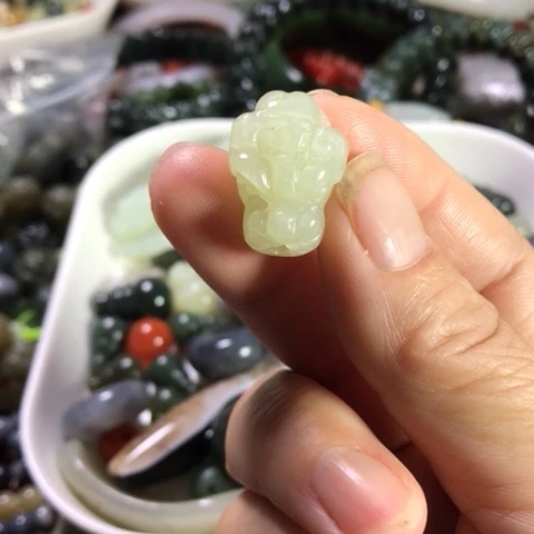 未镶嵌手链和田玉（糖玉）天****K