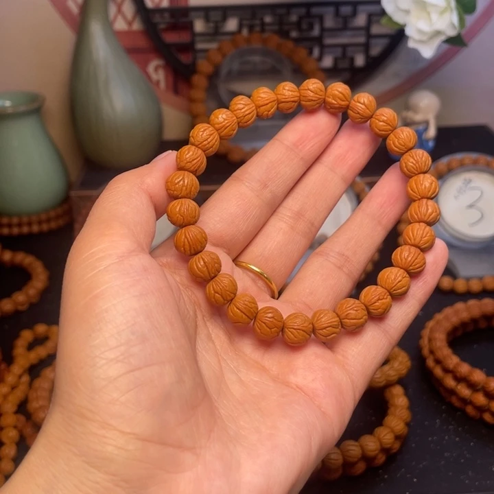 吊坠桃核龙泽涛哥