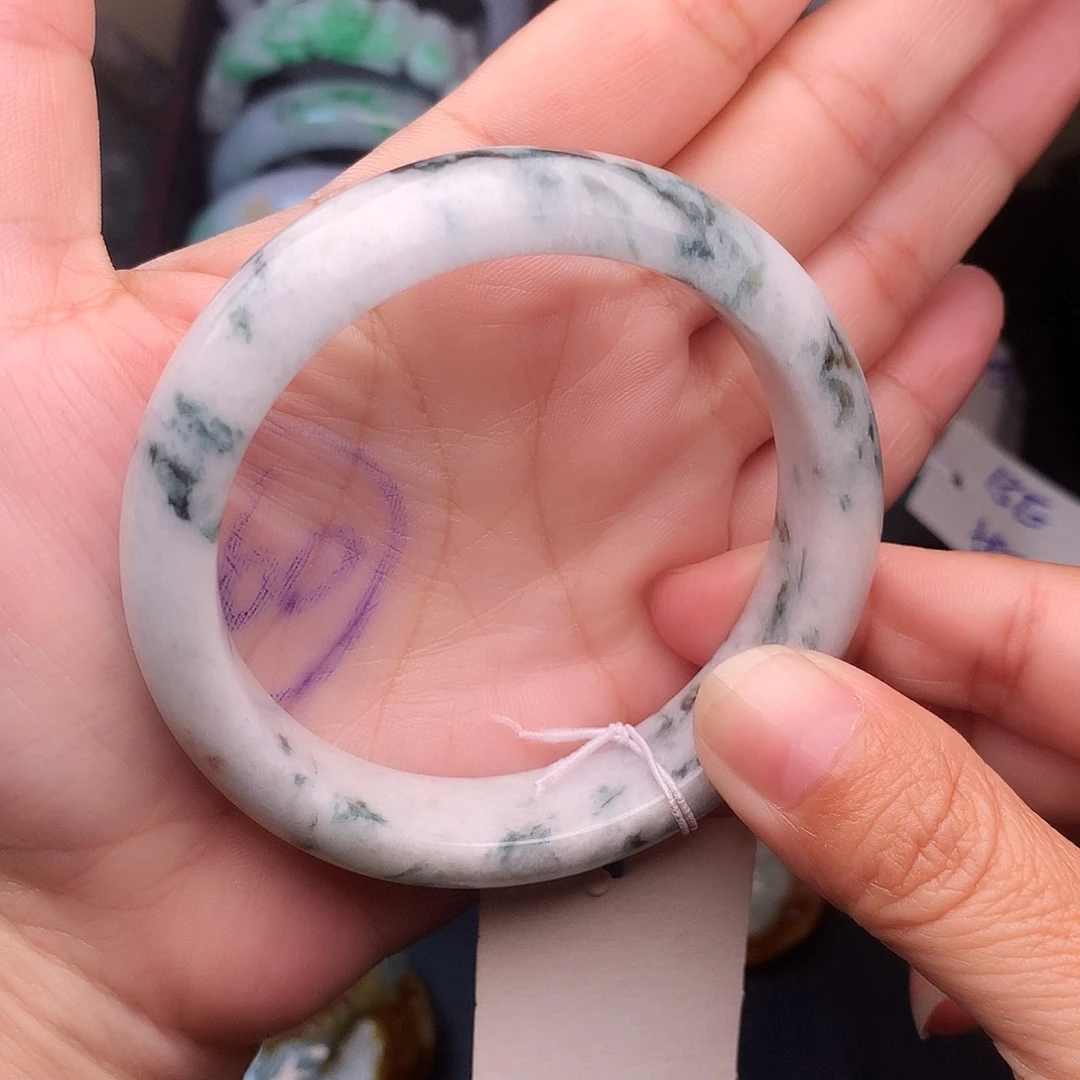 定制翡翠未镶嵌手镯55