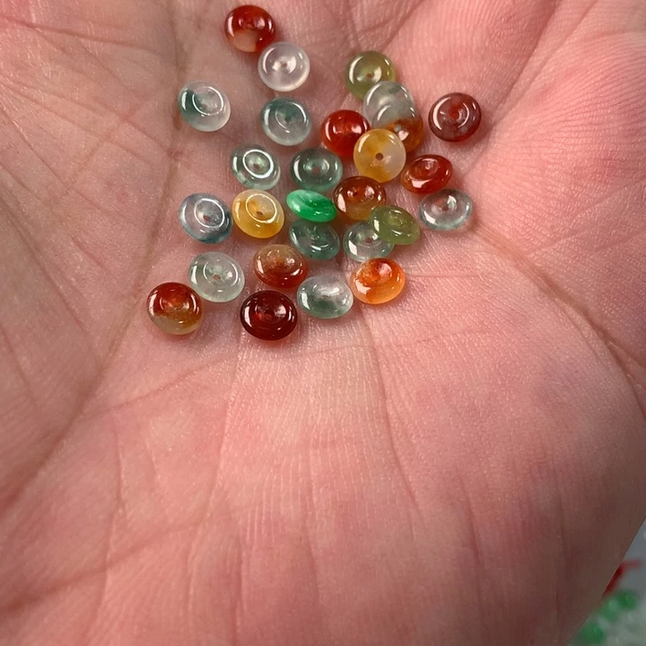 用***0定制翡翠未镶嵌翡翠