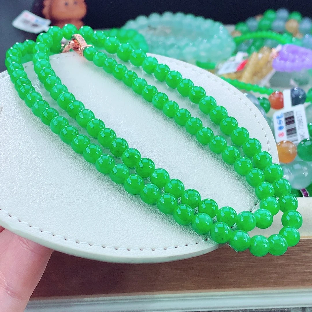 翡翠未镶嵌手链阳绿