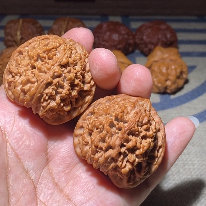 谁***馋把件文玩核桃核桃