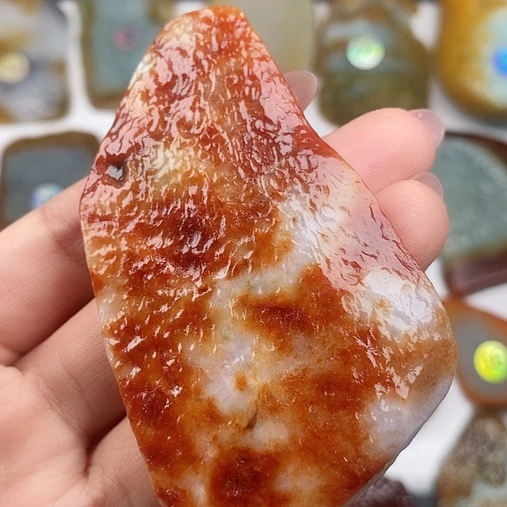 颈饰未镶嵌翡翠天然