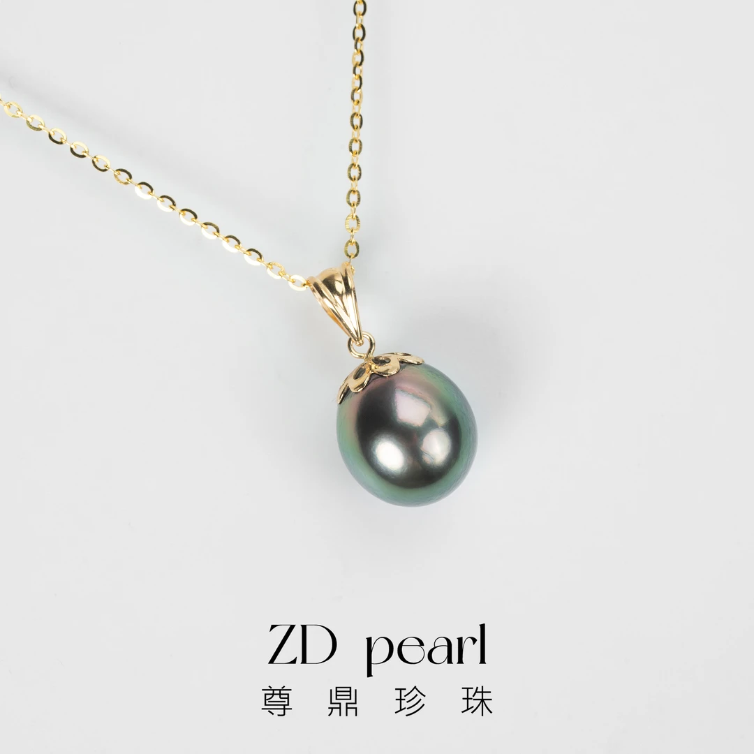 尊鼎珍珠-18K金海水珍珠黑珍珠水滴吊坠（含银链44cm）10-11mm-Nami