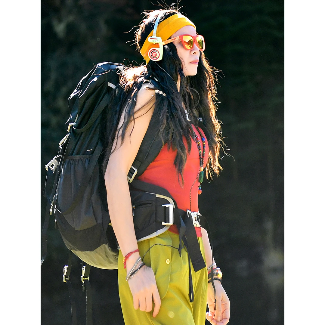 北京森林户外【沙洲】无袖百搭速干透气高弹运动打底修身背心女式