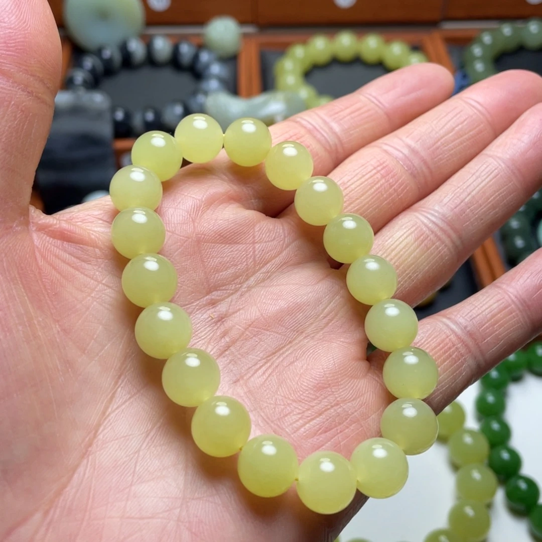 和田玉未镶嵌手串