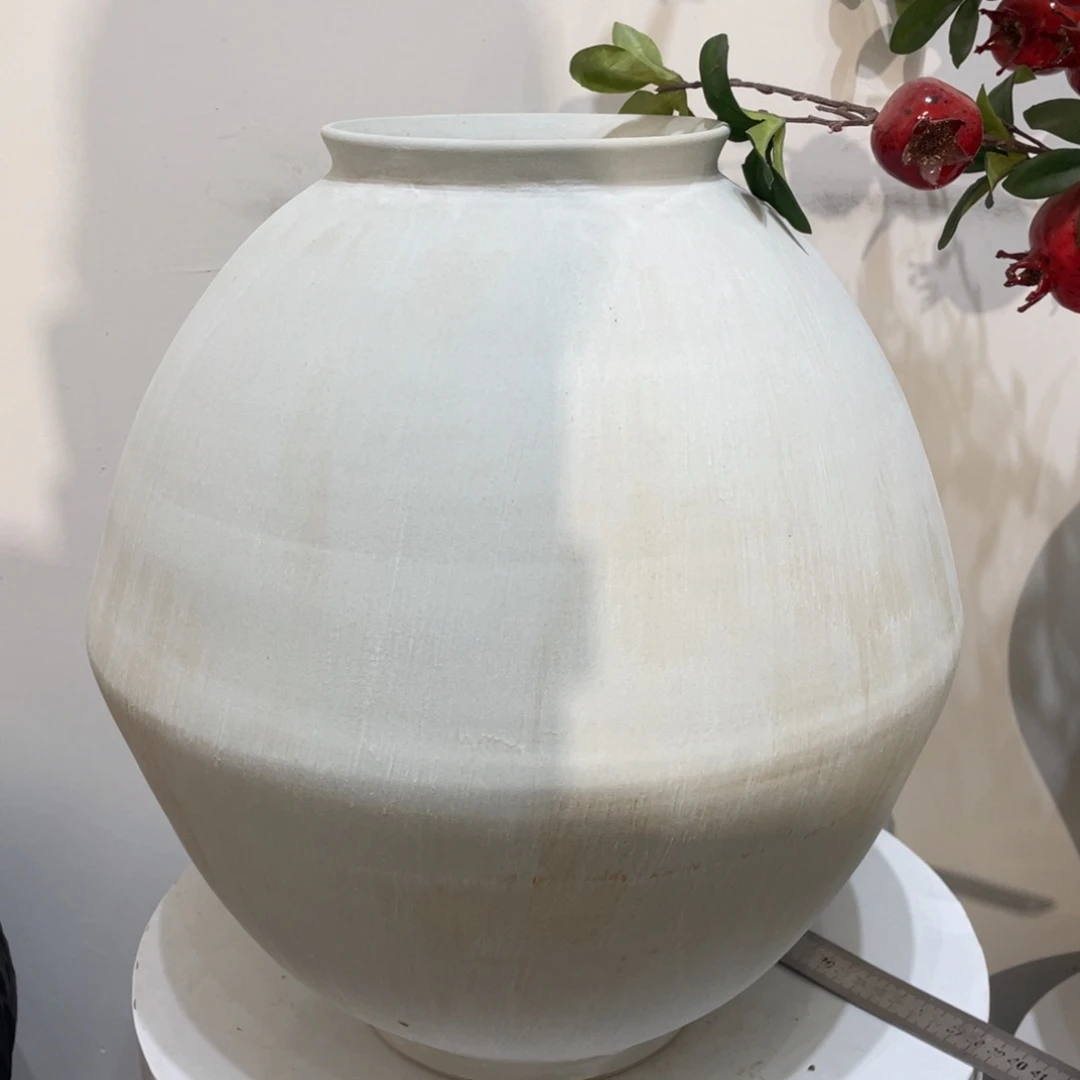 白泥花瓶景德镇陶瓷艺术博物