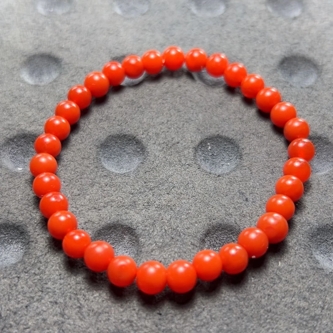 南红玛瑙杨柳冷水河料南红手串尺寸6m m未镶嵌