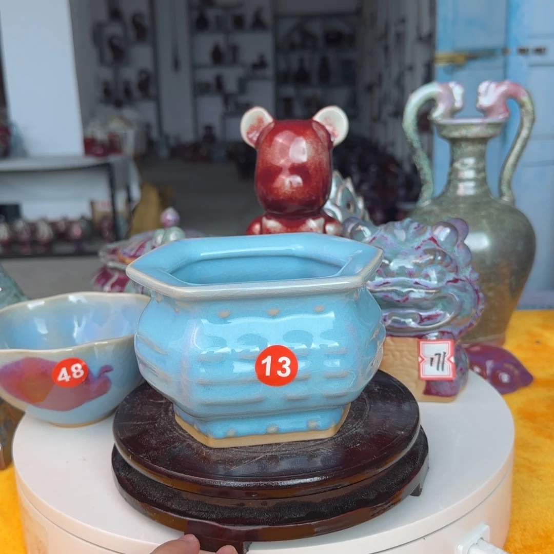 摆件郑家钧瓷摆件