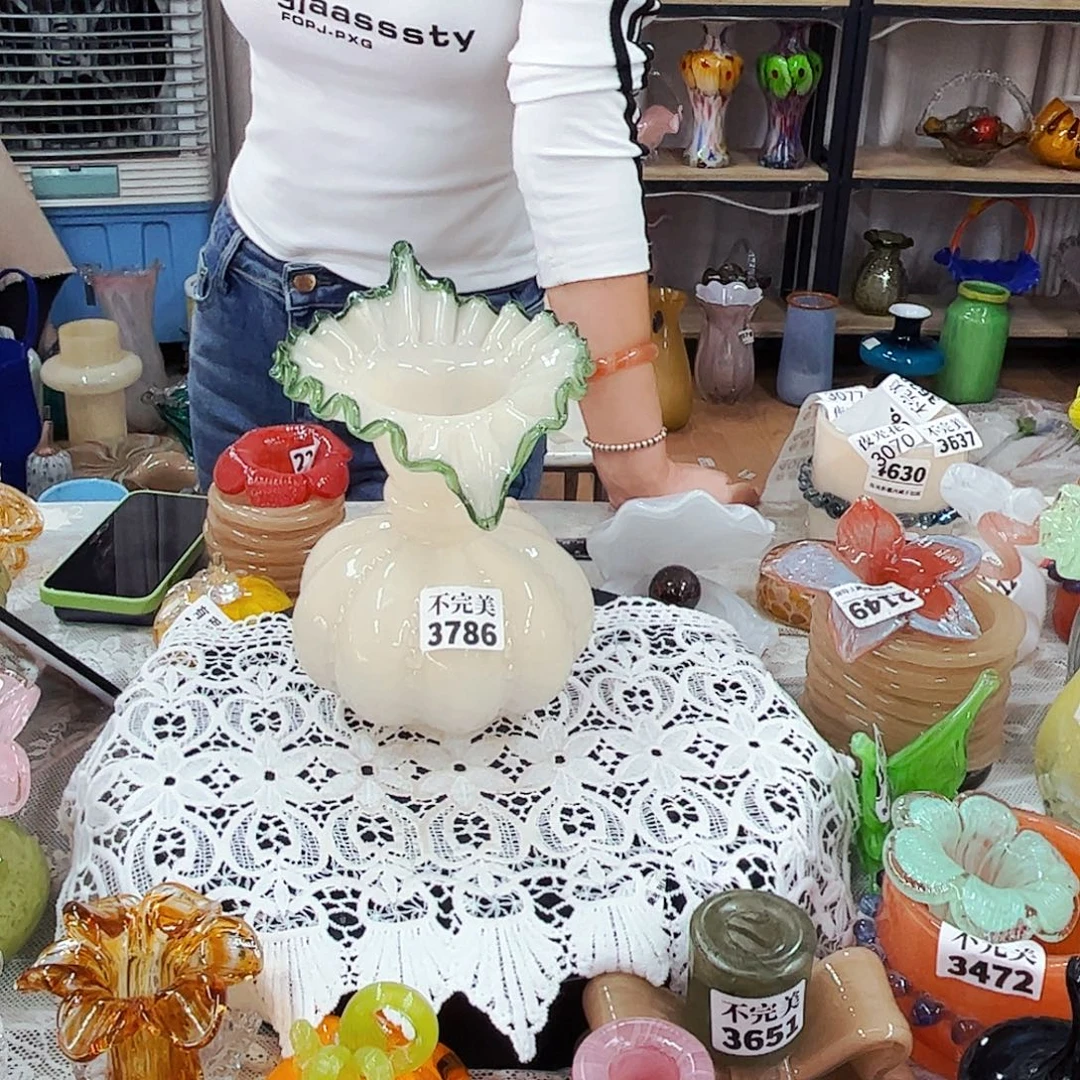 3786 家悦琉璃工艺品不完美