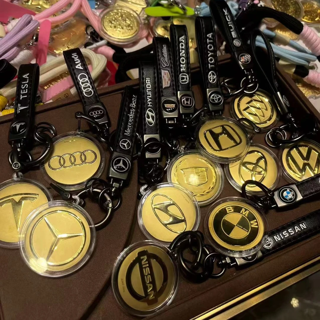 水贝新款车标奥迪宝马奔驰LOGO车钥匙挂饰BBA送男友父亲节礼物