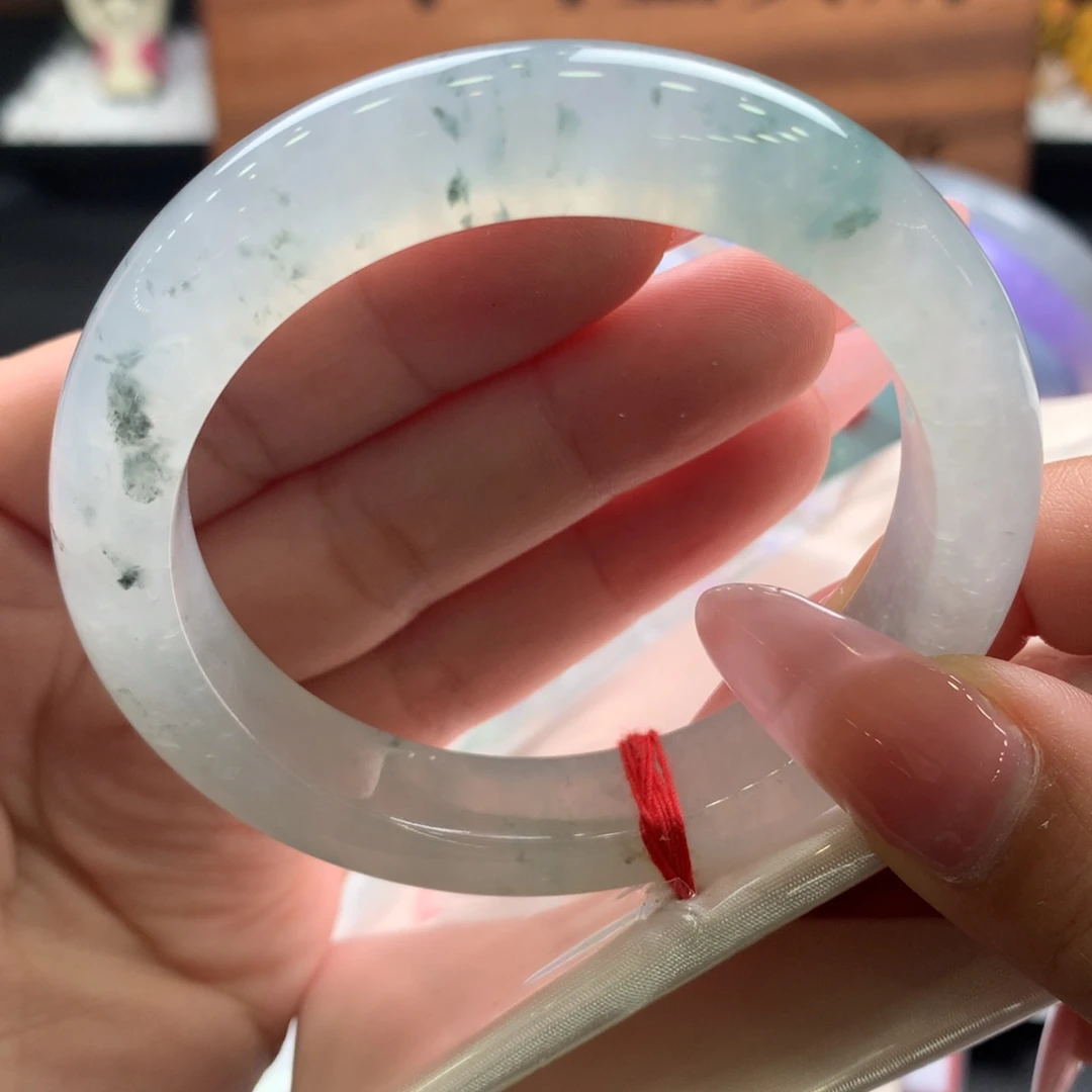 翡翠未镶嵌手镯53.7正圈