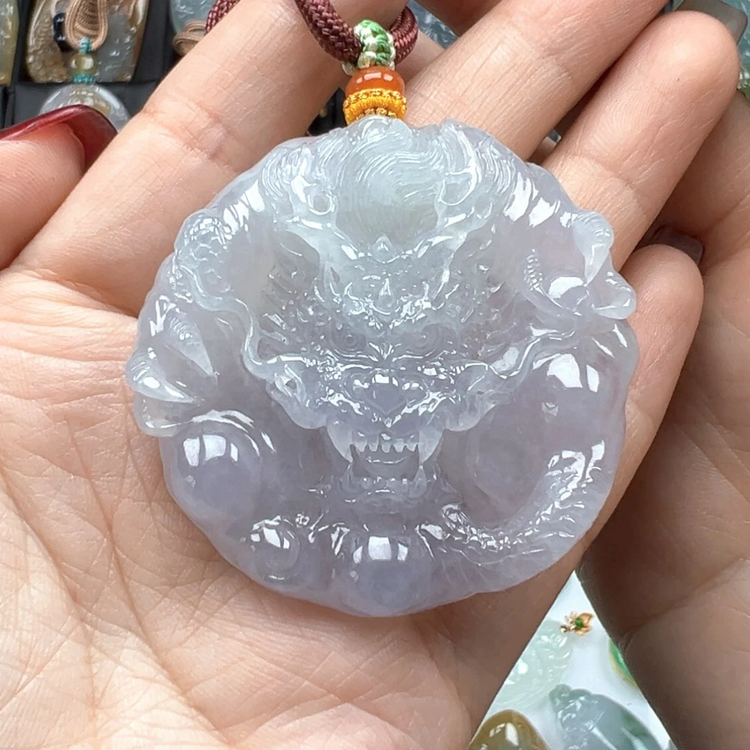 翡翠颈饰未镶嵌南*龙