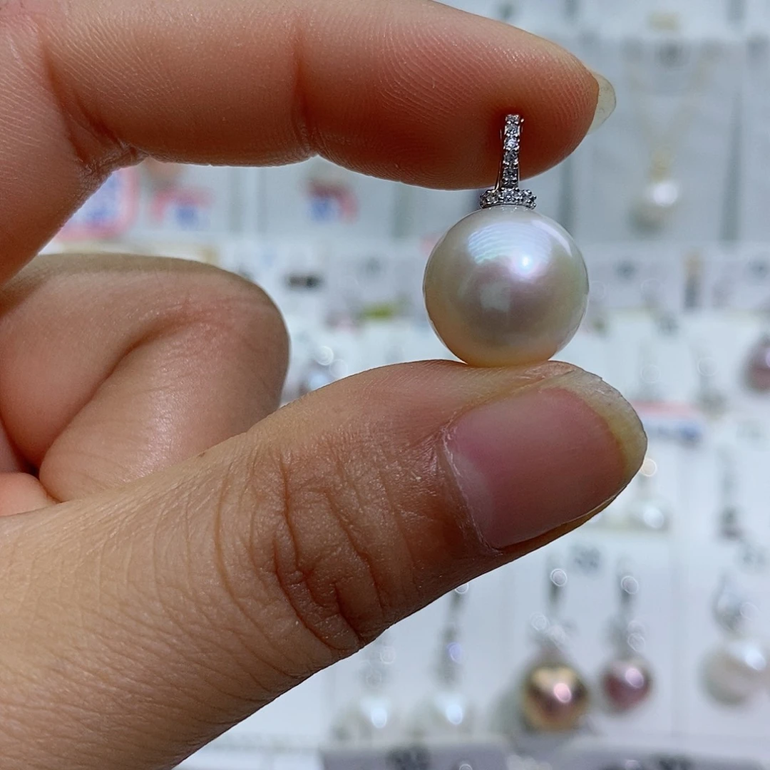 淡水珍珠银S925镶嵌吊坠(赠链)
