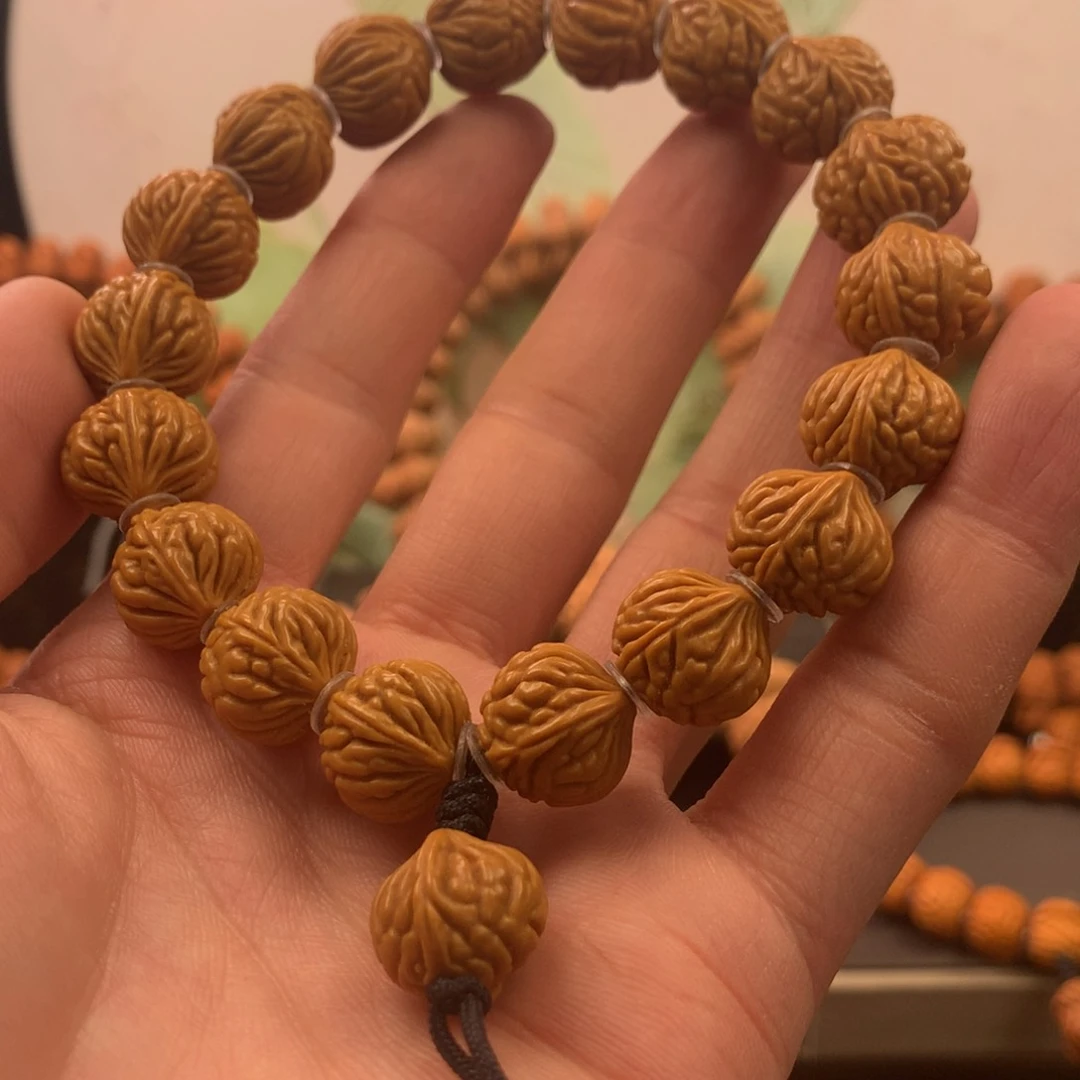 【闪购商品】桃核手串15火龙纹手持