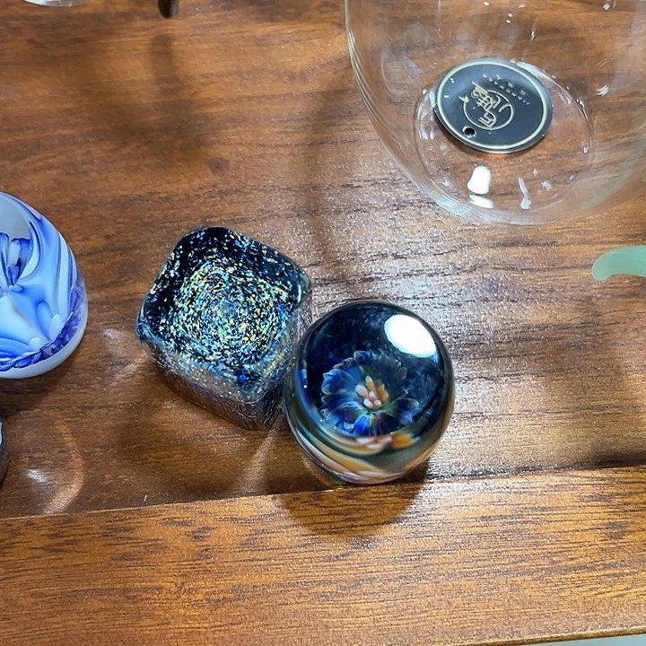 请***哥盖置两只装恭喜发财