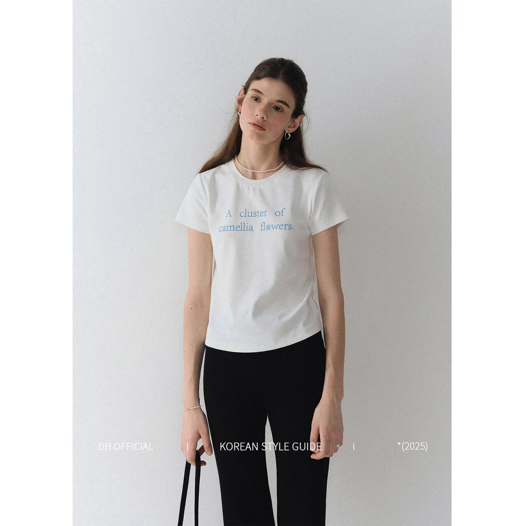 清DH OFFICIAL 大花【一簇山茶花】简约圆领字母山茶花图案百搭T恤