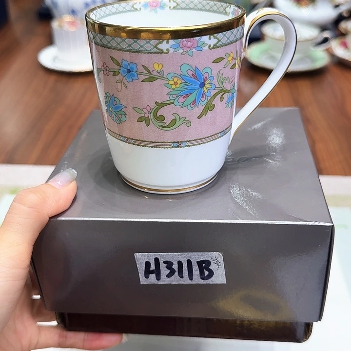 瓷片杯子杯子杯子水杯杯子水杯