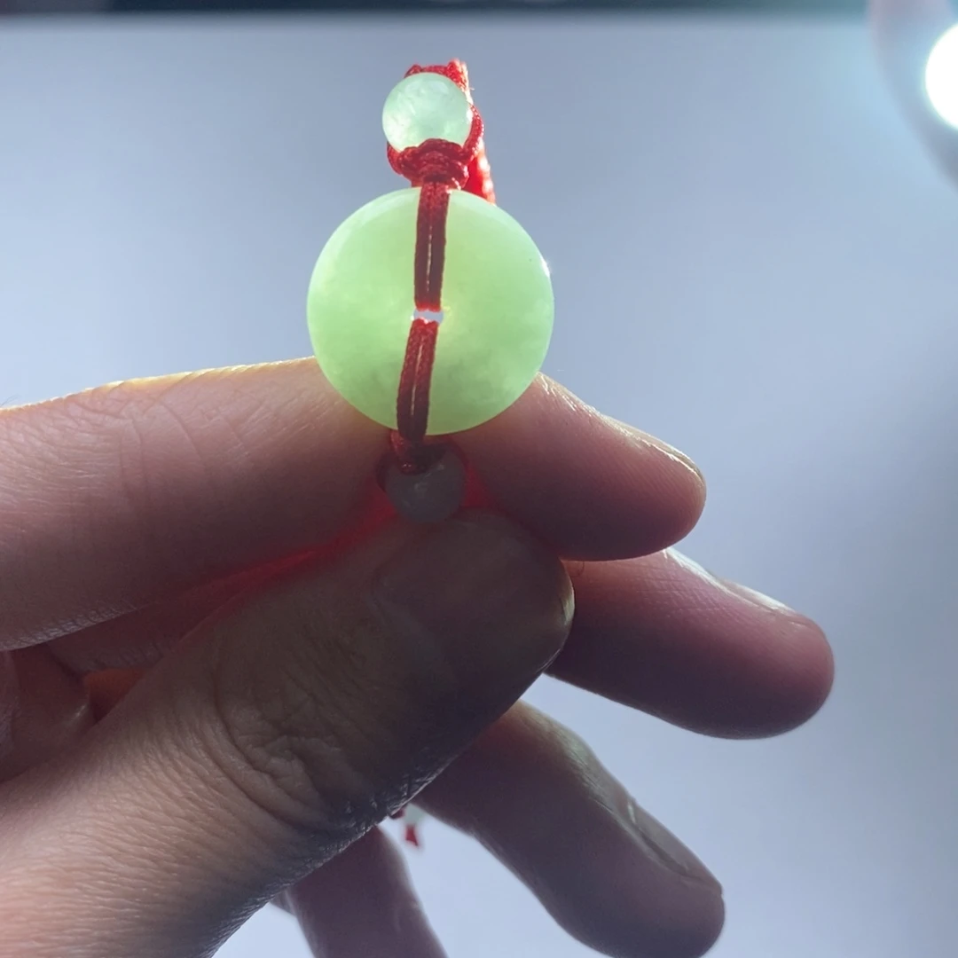 翡翠未镶嵌颈饰翡翠多其样发其一