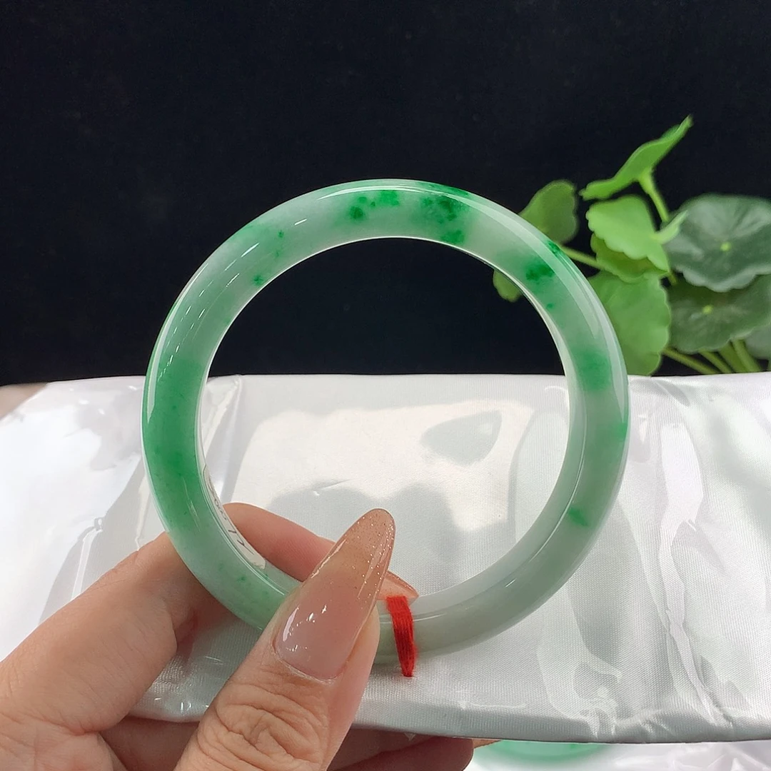 翡翠未镶嵌手镯正63