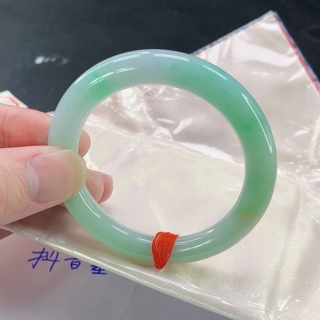 翡翠手镯未镶嵌011缅甸天然翡翠A货