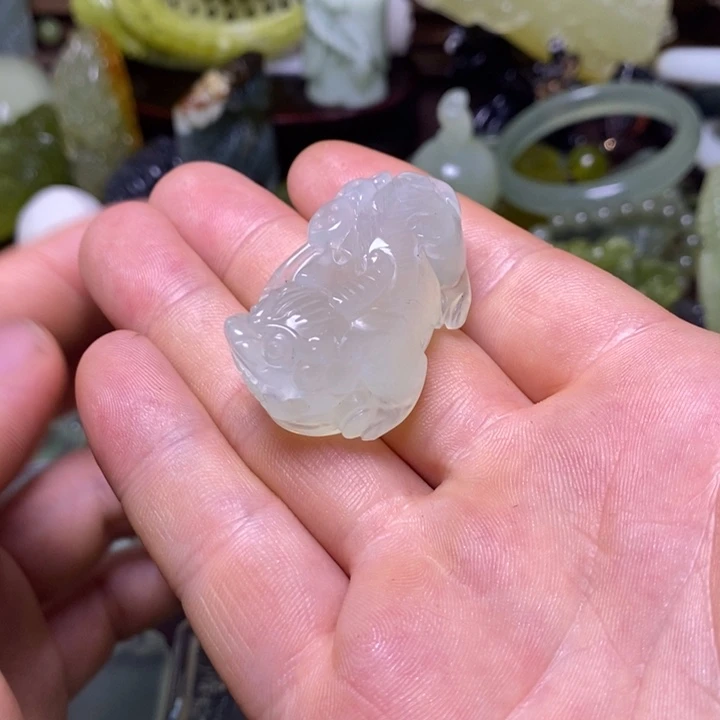 岫玉未镶嵌岫玉颈饰