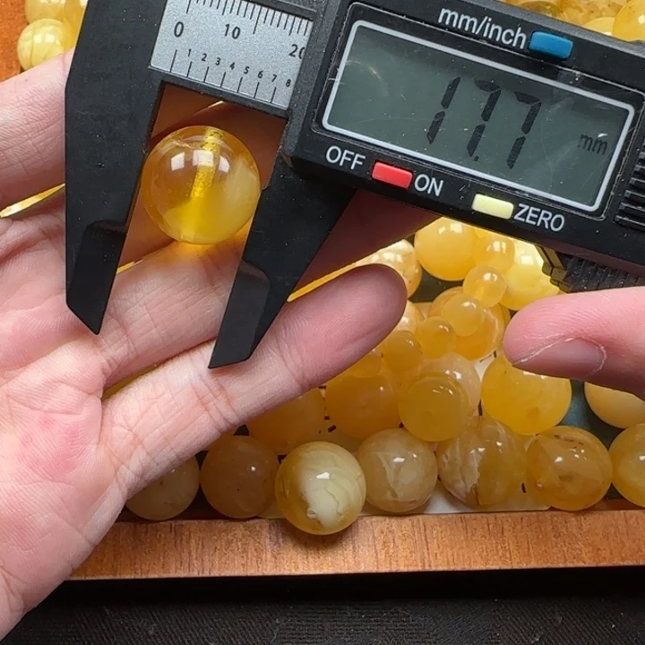 蜜蜡未镶嵌珠宝奇石天然47