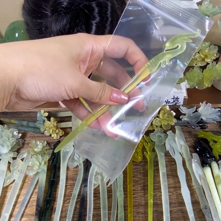 蛇纹石玉未镶嵌发饰