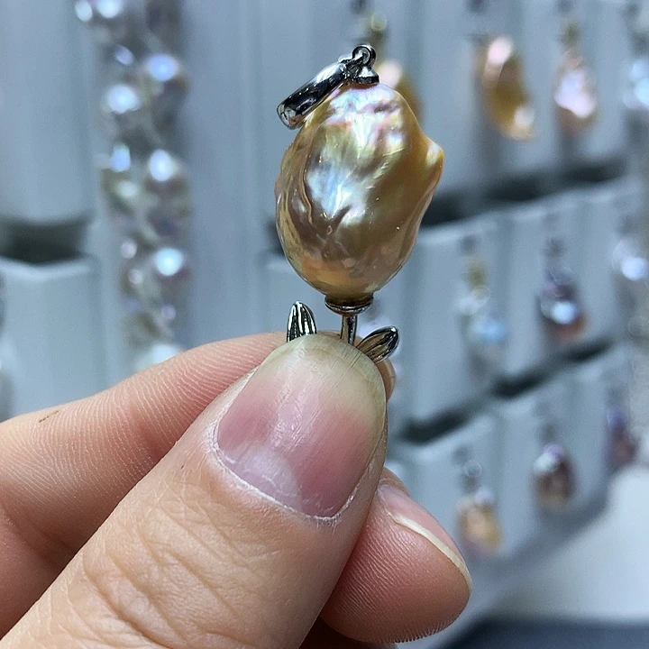 巴洛克未镶嵌淡水珍珠