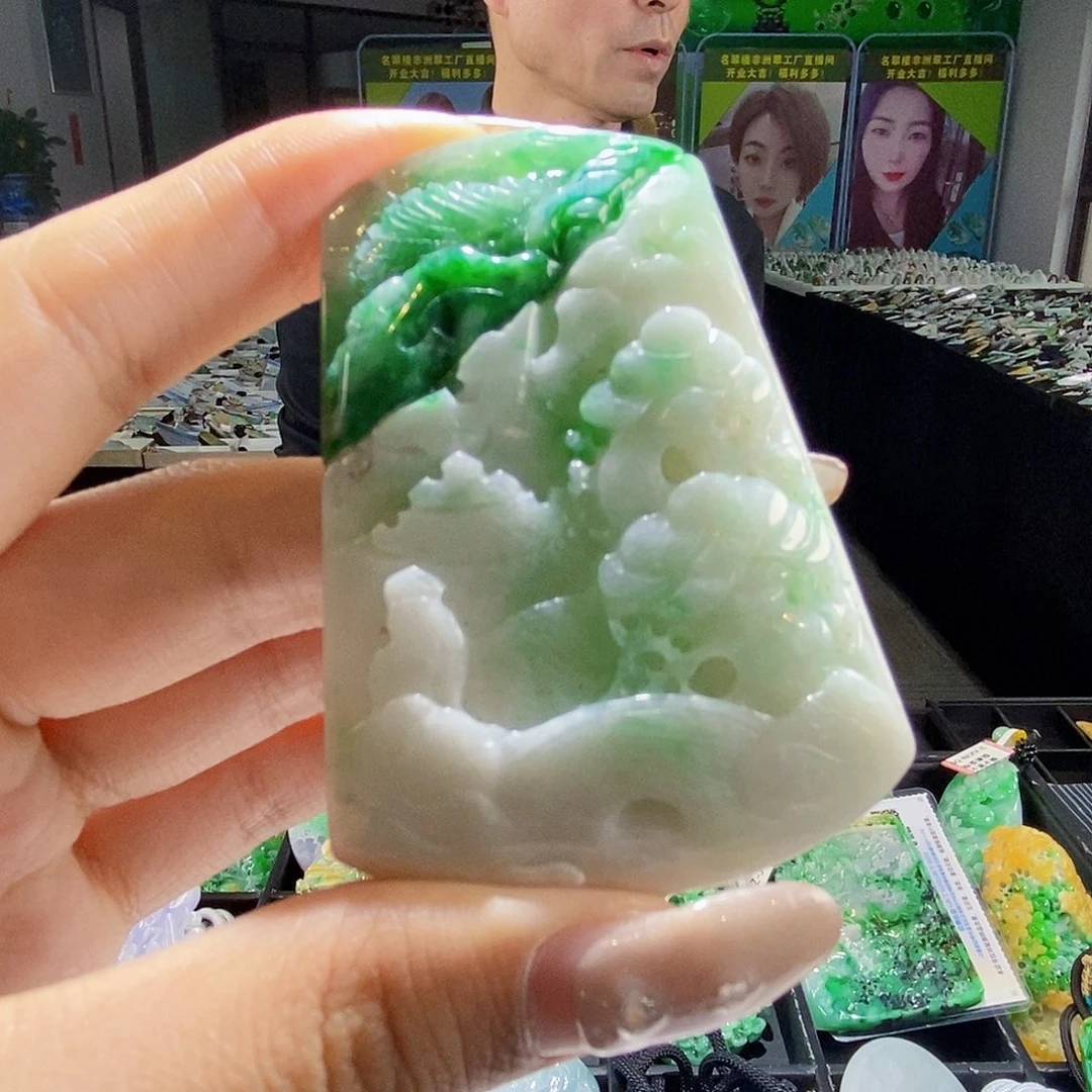 颈饰未镶嵌翡翠翡翠